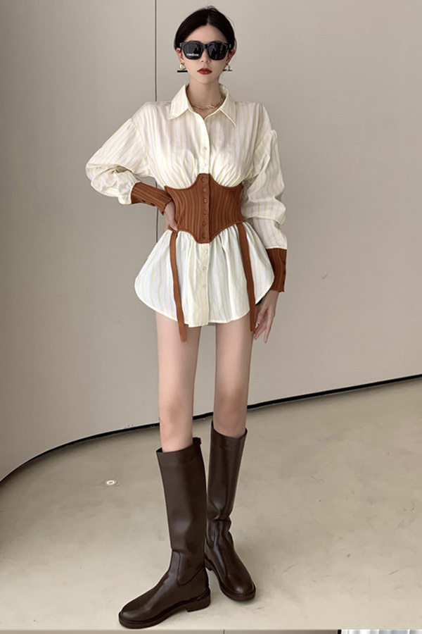 유니크 여성 일상 시티룩 루즈핏 카라넥 긴소매 롱슬리브 스트라이프 패턴 코르셋 커프스 배색 포인트 셔츠